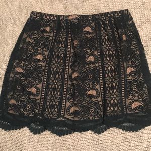 Green lace skirt, never worn